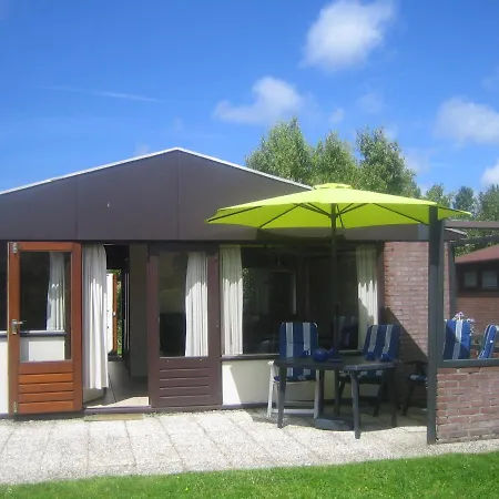 Zonnig Vakantiehuisje *